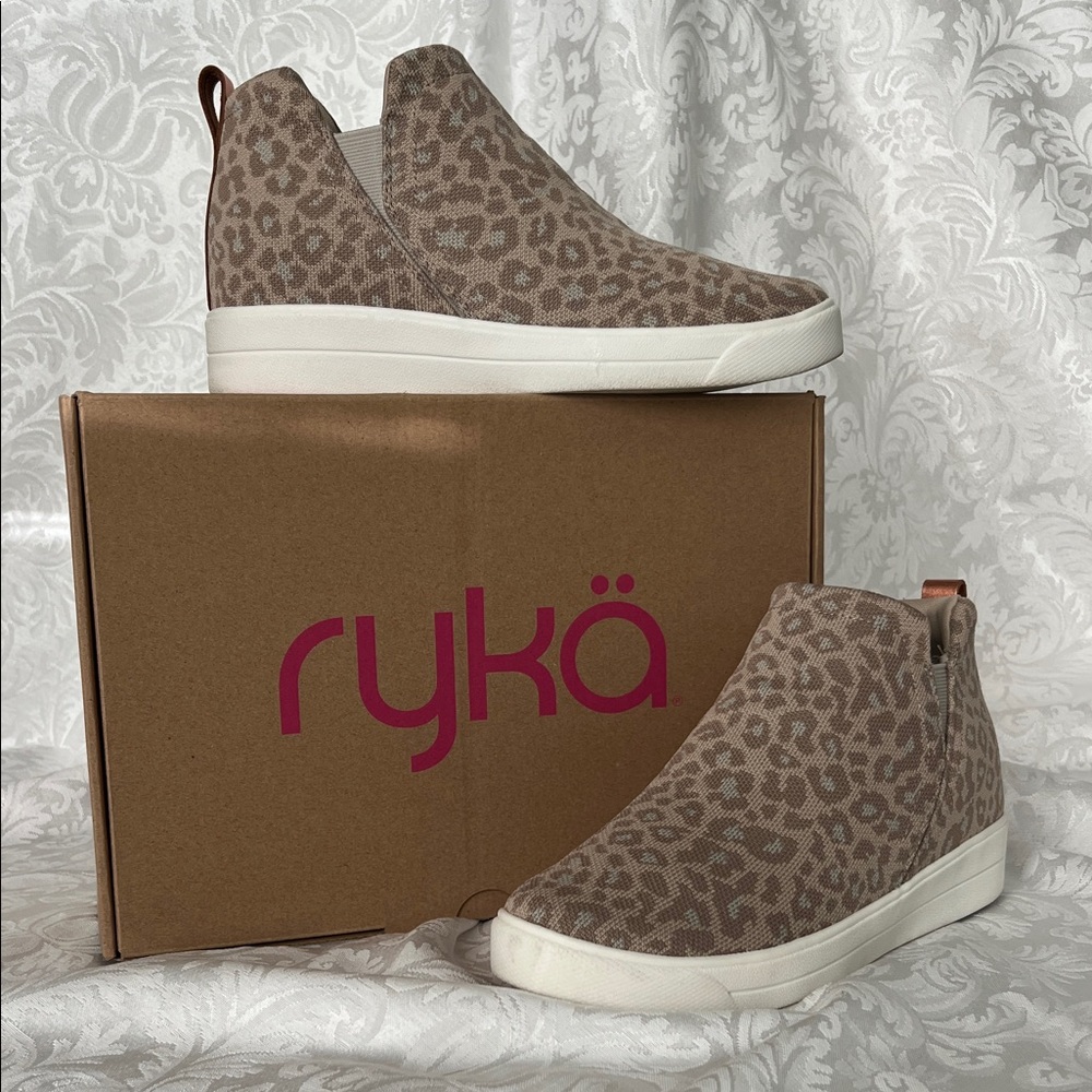 Ryka Tan Leopard Print Slip-On Shoes Size 9.5